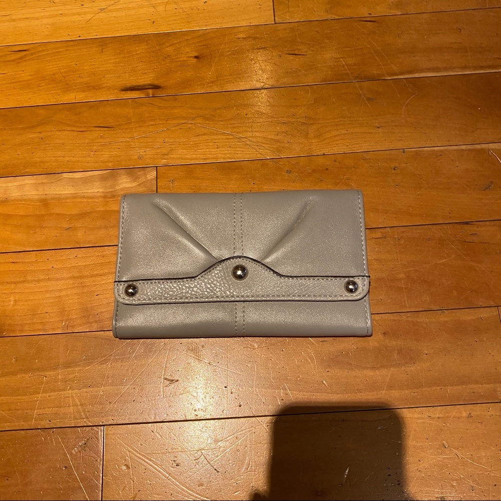 Wilson’s leather wallet